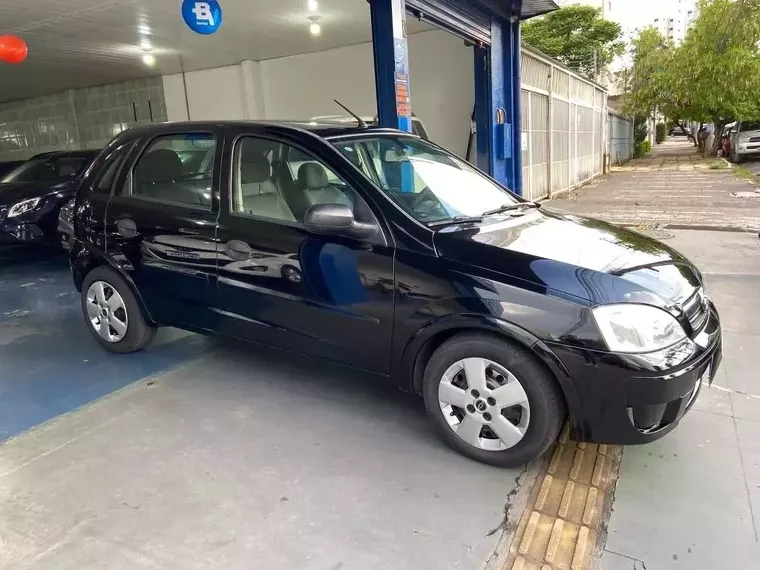 Chevrolet Corsa Preto 7