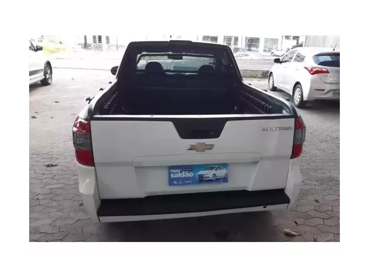 Chevrolet Montana Branco 6