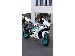 Yamaha YZF R15