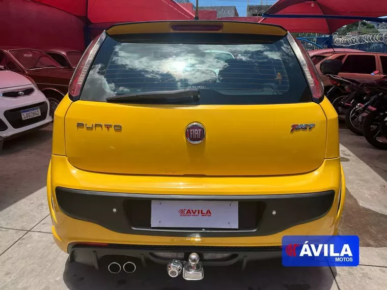 Fiat Punto Amarelo 12