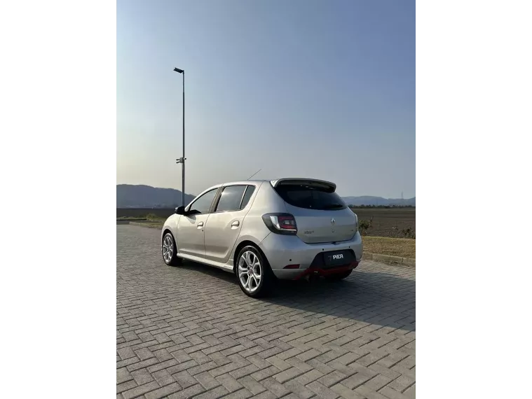 Renault Sandero Prata 4