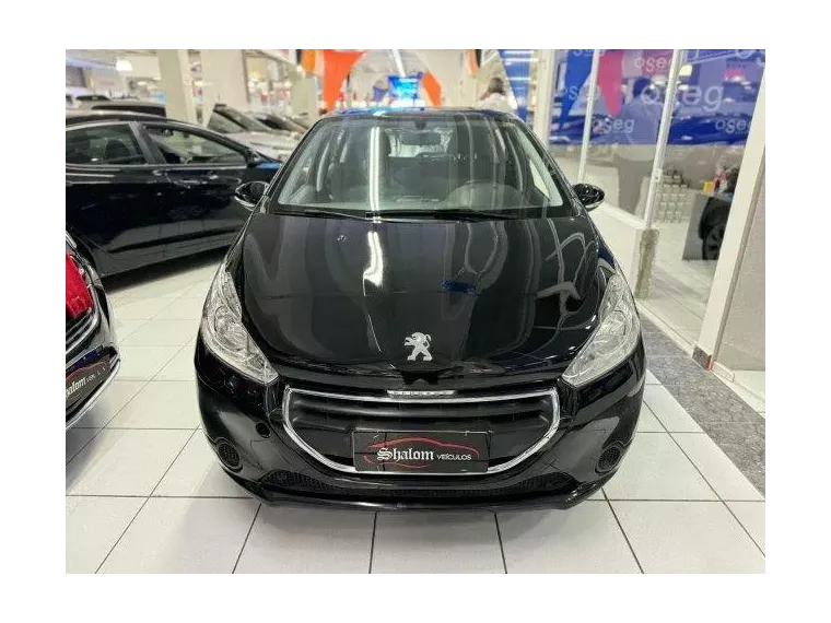 Peugeot 208 Preto 2