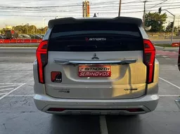Mitsubishi Pajero Sport