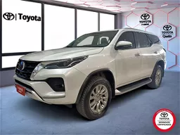 Toyota Hilux SW4