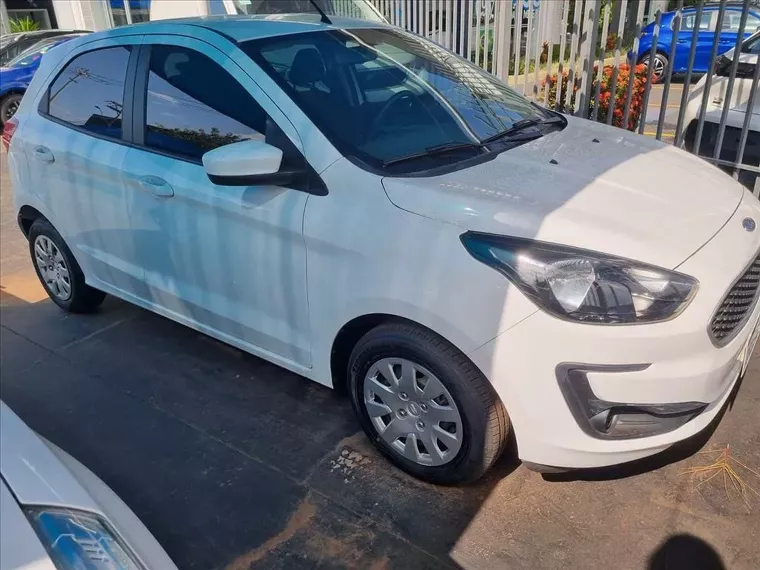 Ford KA Branco 1