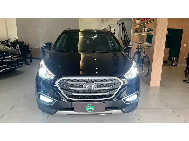 Hyundai IX35 Preto 16