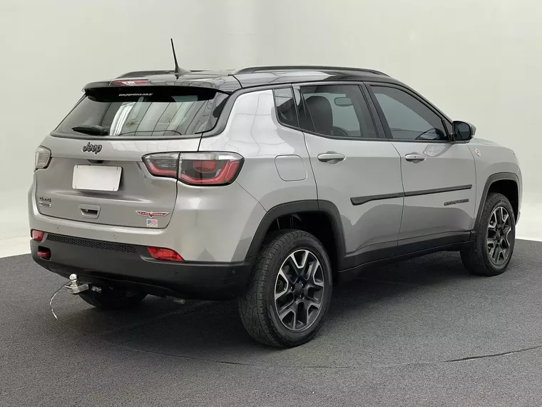 Jeep Compass Prata 13