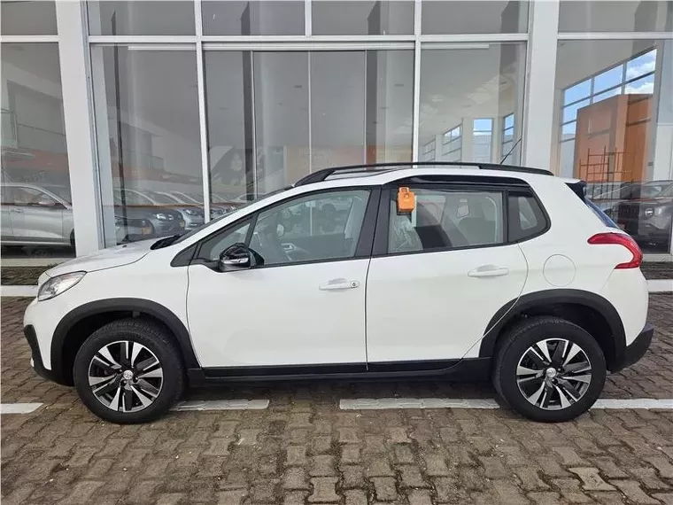 Peugeot 2008 Branco 9