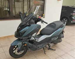 Dafra Cruisym