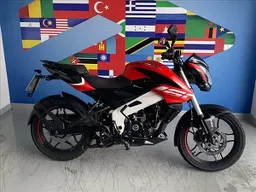 Bajaj Dominar