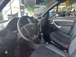 Renault Duster Oroch