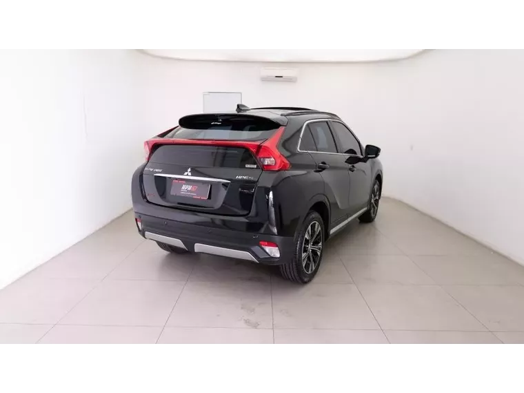 Mitsubishi Eclipse Cross Preto 2