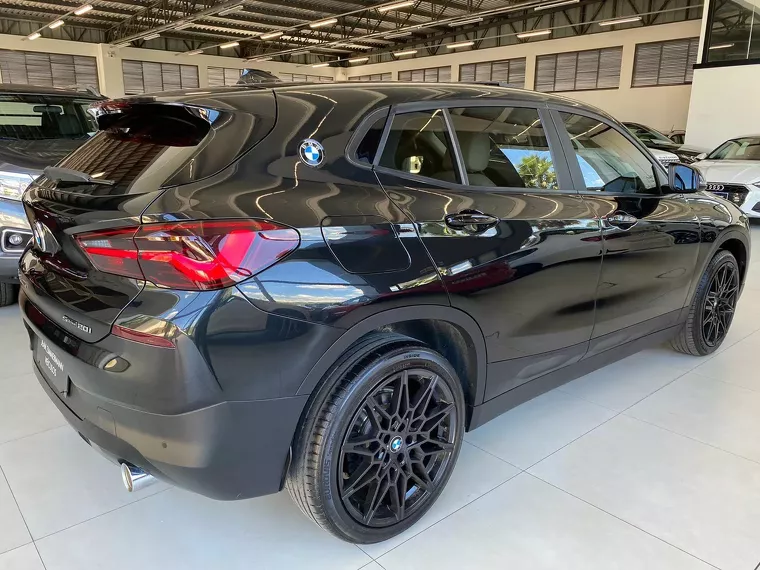 BMW X2 Preto 37