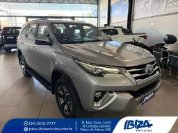 Toyota Hilux SW4