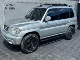 Mitsubishi Pajero TR4