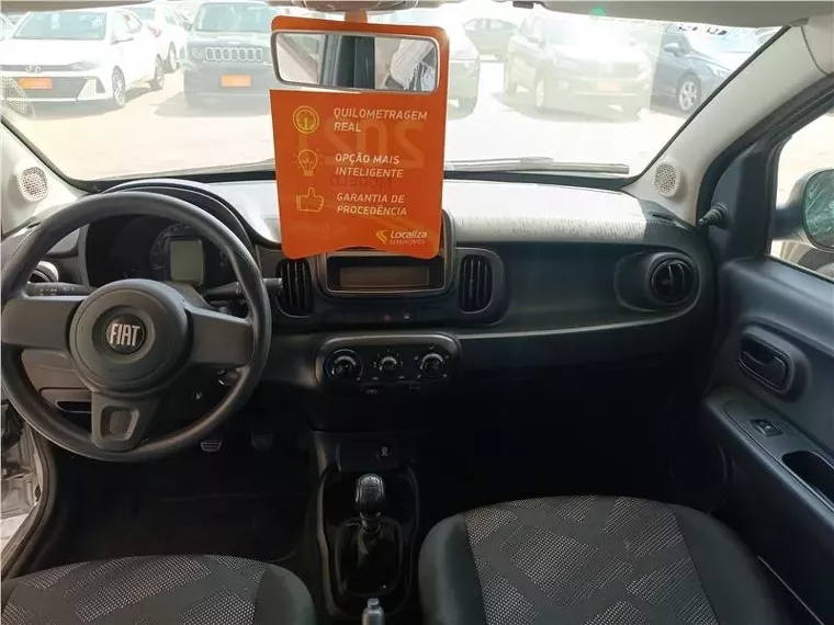 Fiat Mobi Prata 2