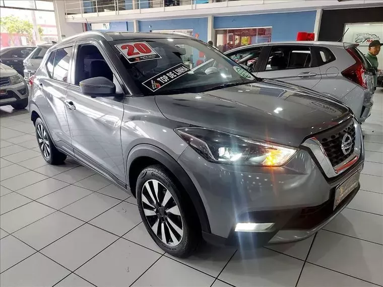 Nissan Kicks Cinza 7