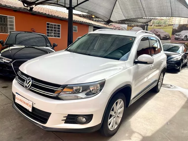 Volkswagen Tiguan Branco 1