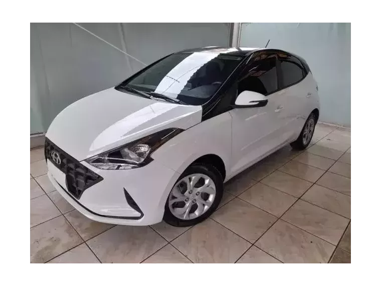 Hyundai HB20 Branco 10