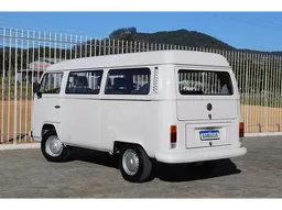 Volkswagen Kombi