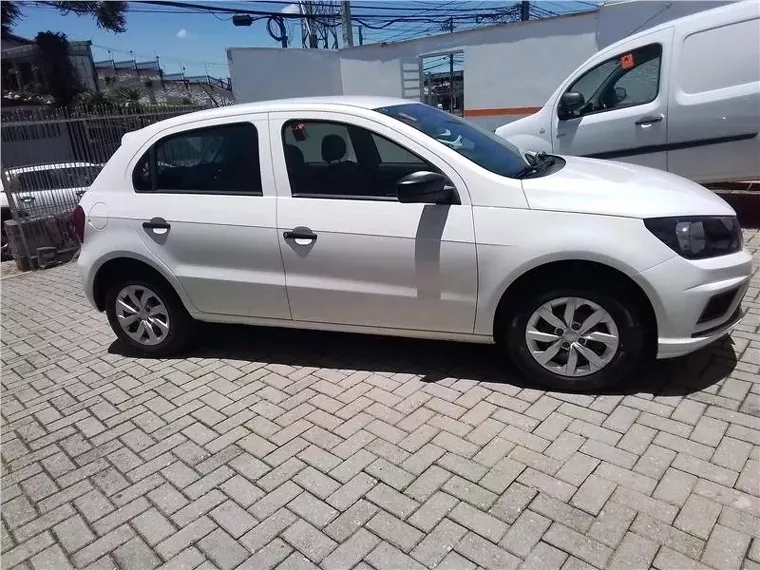 Volkswagen Gol Branco 9