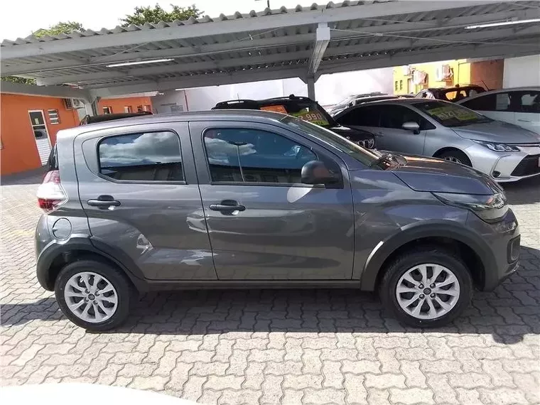 Fiat Mobi Prata 12