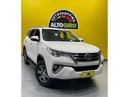 Toyota Hilux SW4