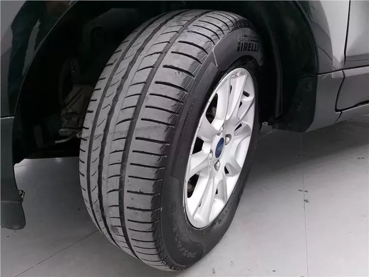 Ford Ecosport Preto 10