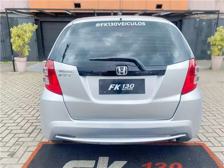 Honda FIT Prata 4