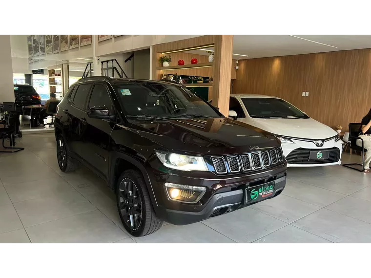 Jeep Compass Marrom 5