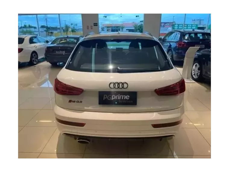 Audi RS Q3 Branco 6