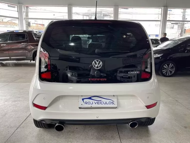 Volkswagen UP Branco 4