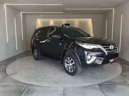 Hilux SW4