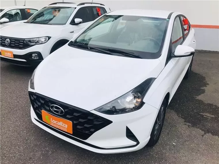 Hyundai HB20S Branco 9