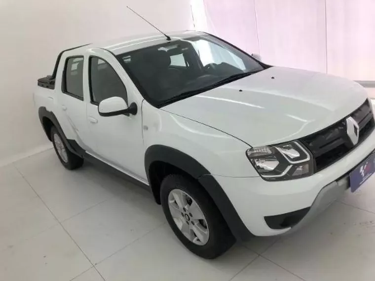 Renault Duster Oroch Branco 1