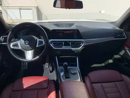 BMW 320i