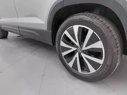 Volkswagen Taos