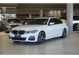 BMW 330e