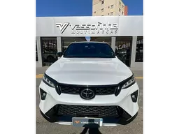 Toyota Hilux SW4