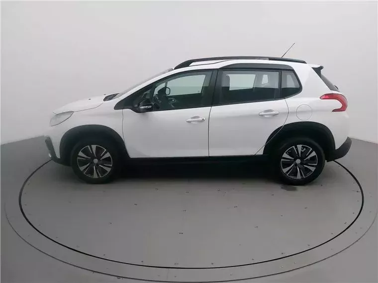 Peugeot 2008 Branco 4