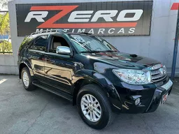 Toyota Hilux SW4
