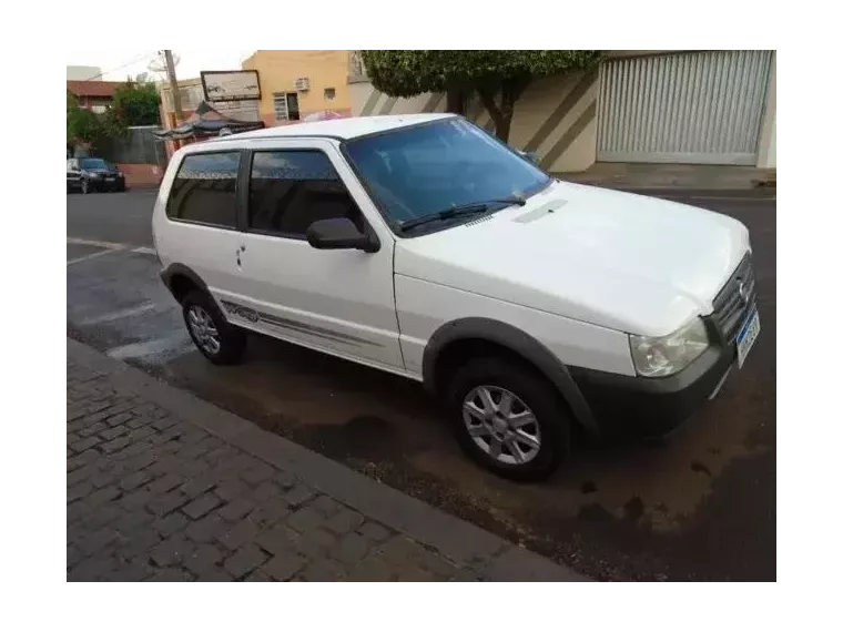 Fiat Uno Branco 5