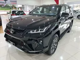 Toyota Hilux SW4