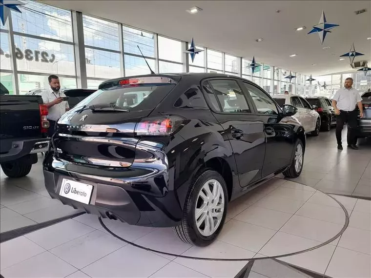 Peugeot 208 Preto 1