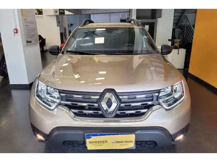 Renault Duster Bege 17