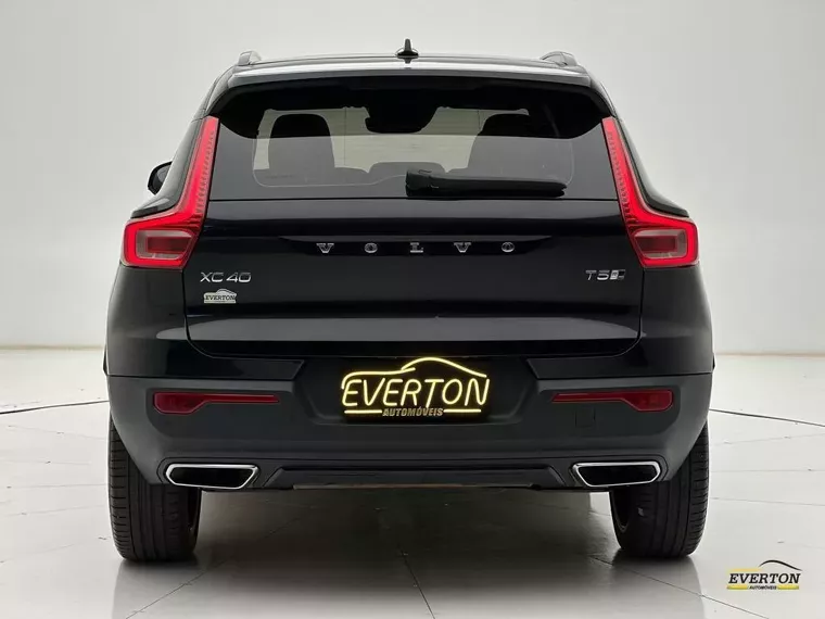 Volvo XC40 Preto 4