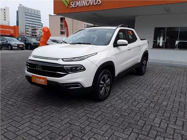 Fiat Toro Branco 13