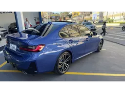 BMW 320i