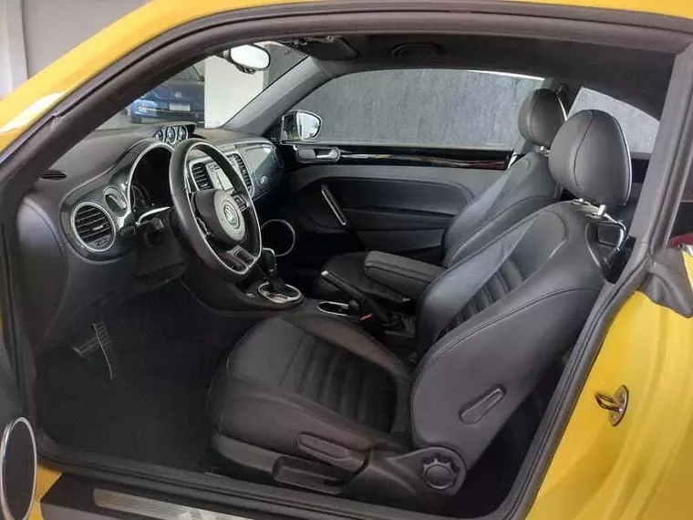 Volkswagen Fusca Amarelo 3