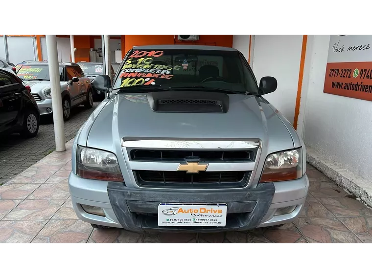 Chevrolet S10 Prata 4